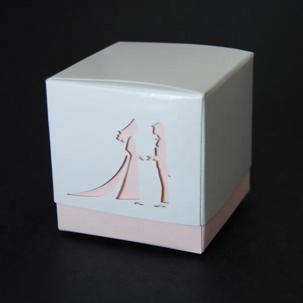 Customized laser cut bride and bioom paper favor box for wedding