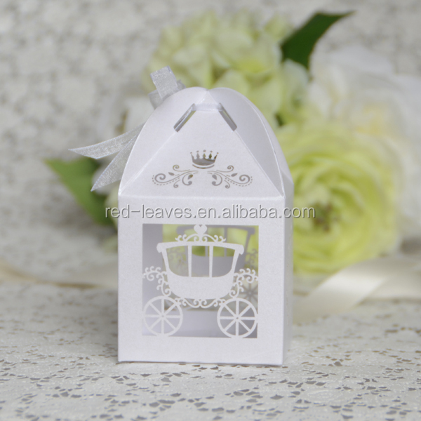 Laser cut wedding favor souvenir candy box